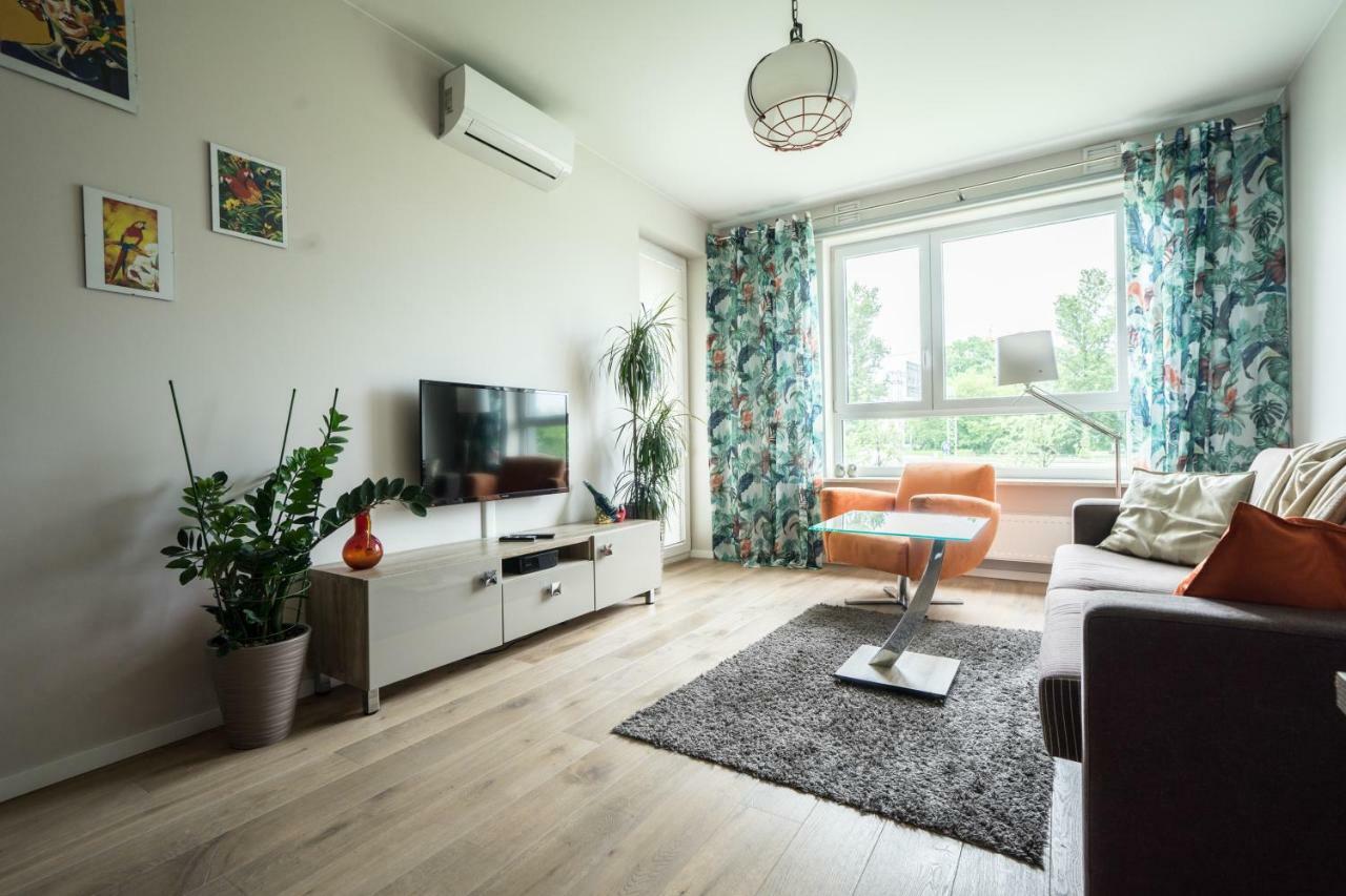 Inny Wymiar Warsaw Ngoại thất bức ảnh